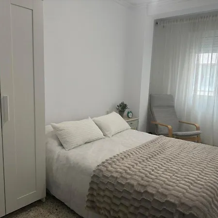 アパート Piso Centrico Cerca De La Playa セデイラ