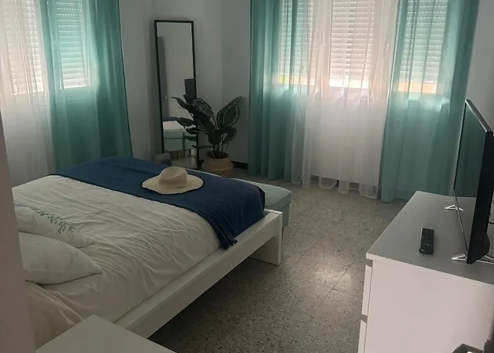 Piso Centrico Cerca De La Playa Cedeira